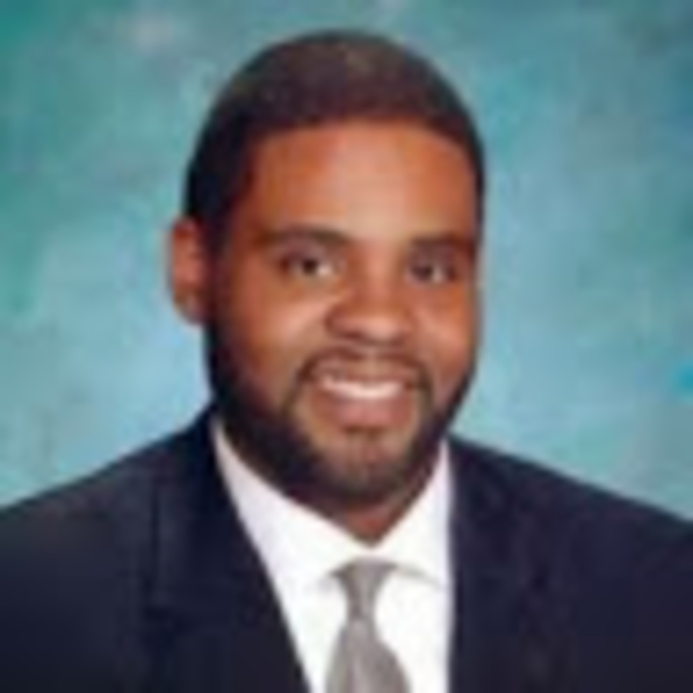 Meet your Posher, Leo